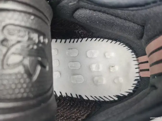 Yeezy Oat MX 350 GW3774 Boost Black Adidas V2 0516